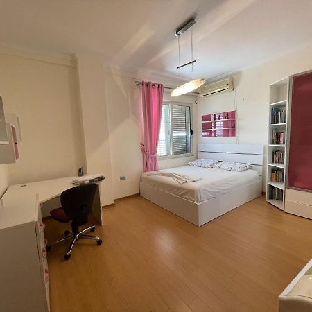 Albjona Guesthouse Tirana Kültér fotó