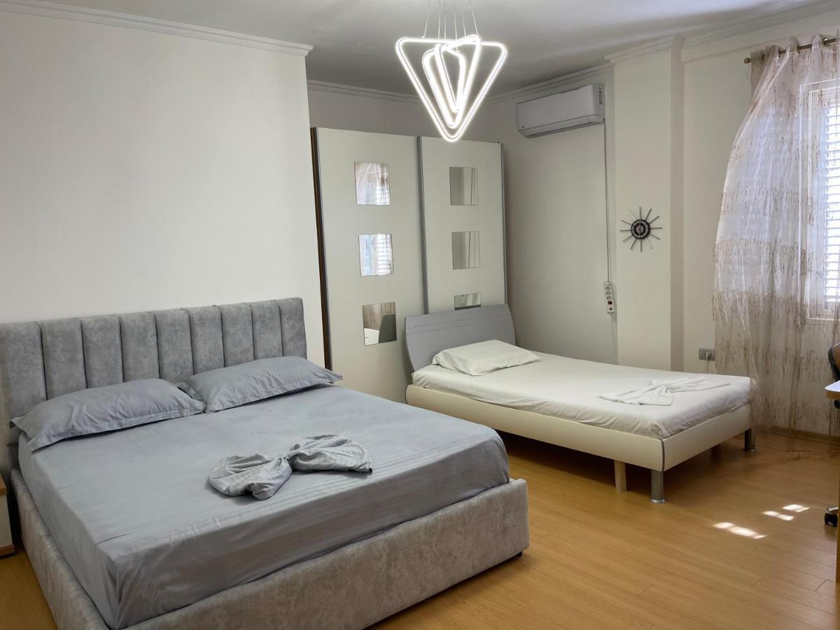 Albjona Guesthouse Tirana Kültér fotó